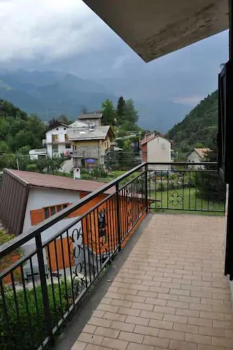 Casa Con Vista A Gravere Екстериор снимка